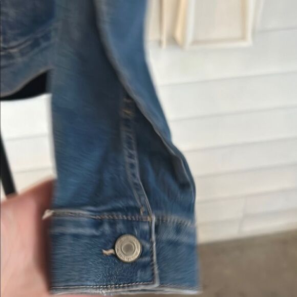 NWT SO Essential Denim Jacket Medium   E - Picture 5 of 9